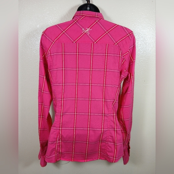 Arc'teryx Women's Melodie Pink Plaid Button Down Shirt size Medium - Picture 4 of 11